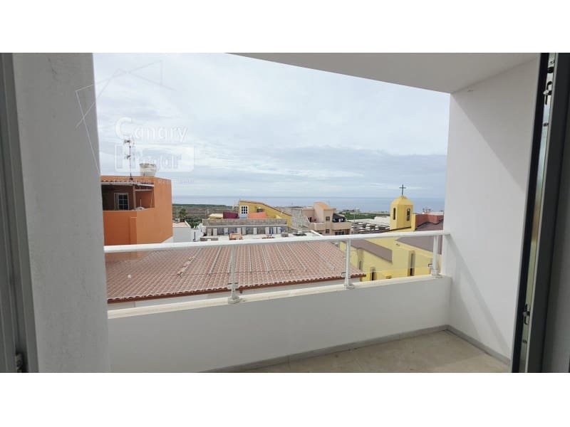 2 bedroom Apartment for sale in Adeje with garage - € 259,000 (Ref: 10102244)
