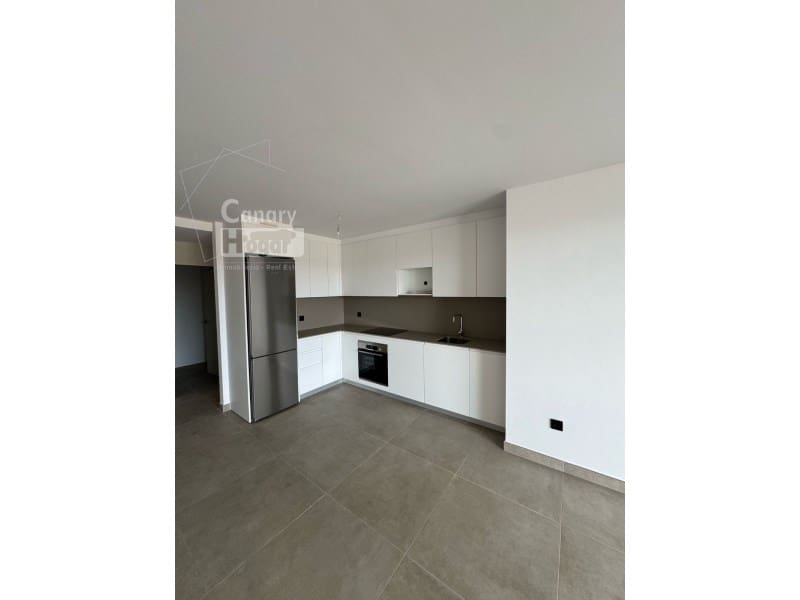 2 bedroom Apartment for sale in Los Abrigos with pool garage - € 580,000 (Ref: 10139452)