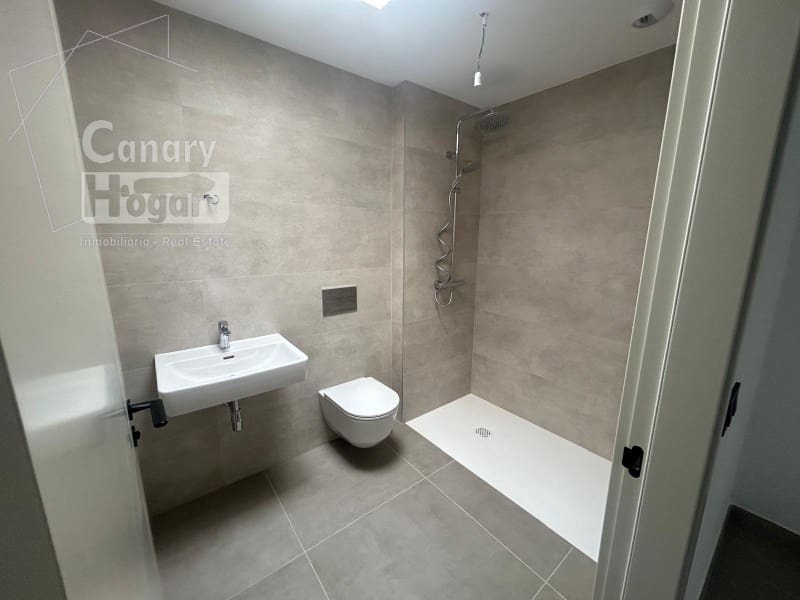 2 bedroom Apartment for sale in Los Abrigos with pool garage - € 580,000 (Ref: 10139452)