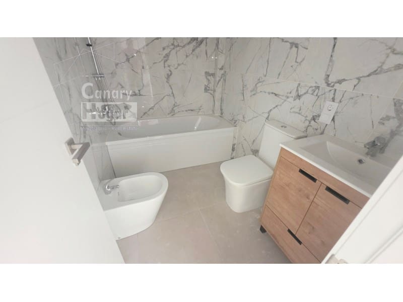 3 slaapkamer Penthouse te koop in Adeje met garage - € 380.000 (Ref: 10161252)