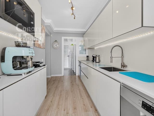 3 soveværelse Villa til salg i Playa de Fañabé Alto, Adeje med swimmingpool garage - € 995.000 (Ref: 10182932)