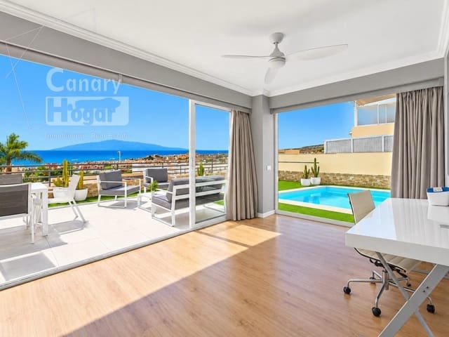 3 soveværelse Villa til salg i Playa de Fañabé Alto, Adeje med swimmingpool garage - € 995.000 (Ref: 10182932)
