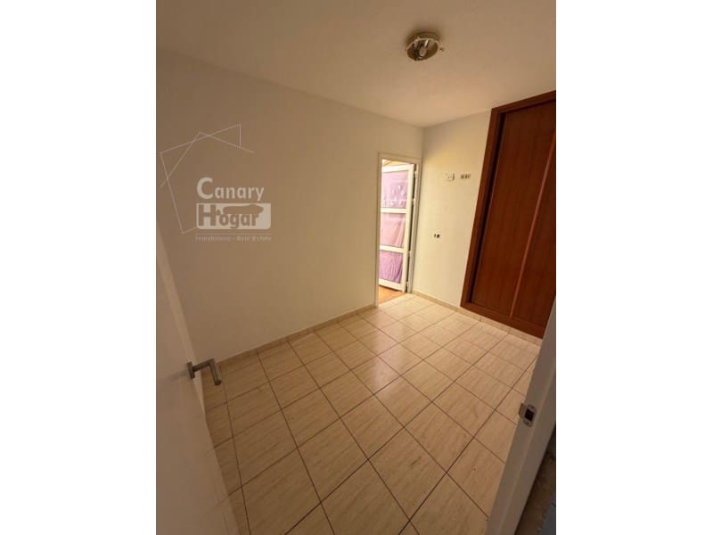 3 soveværelse Lejlighed til salg i San Isidro de Abona med garage - € 210.000 (Ref: 10182933)