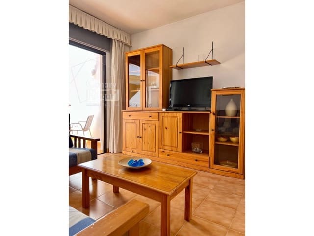 Apartamento de 1 habitación en San Eugenio Bajo, Adeje en venta con piscina garaje - 300.000 € (Ref: 10186793)