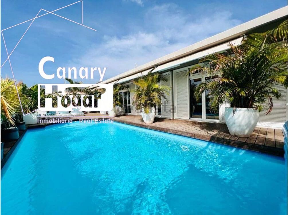 4 makuuhuone Huvila myytävänä paikassa El Madronal mukana uima-altaan 
autotalli - 1 490 000 € (Ref: 7535679)