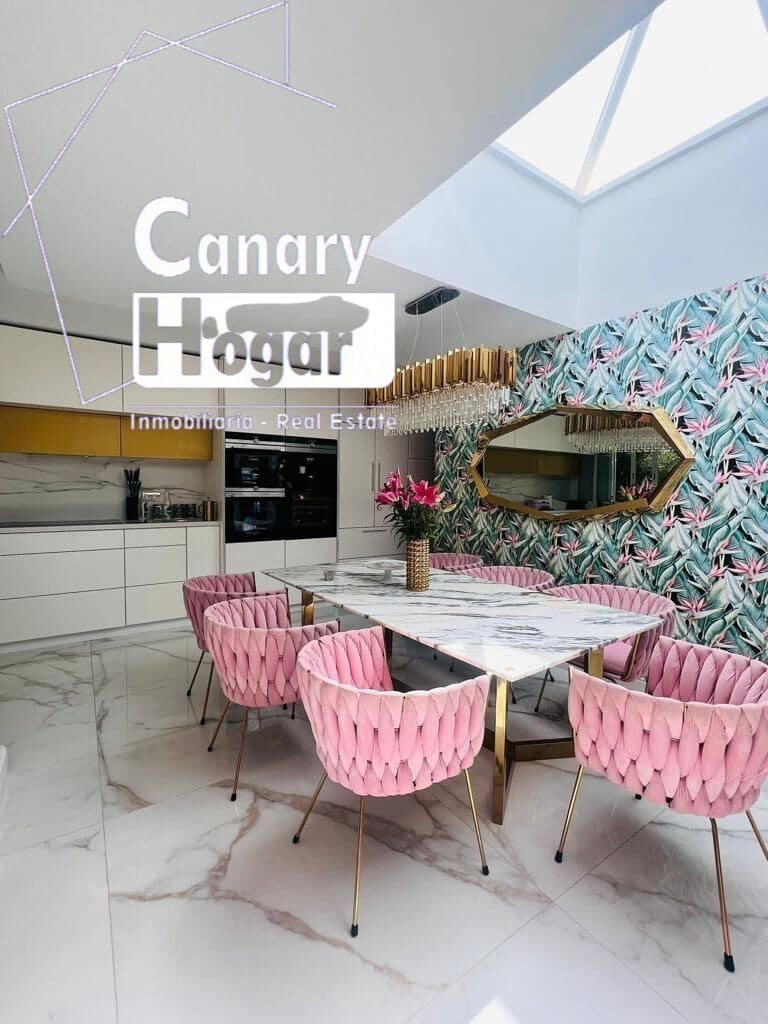 4 makuuhuone Huvila myytävänä paikassa El Madronal mukana uima-altaan 
autotalli - 1 490 000 € (Ref: 7535679)