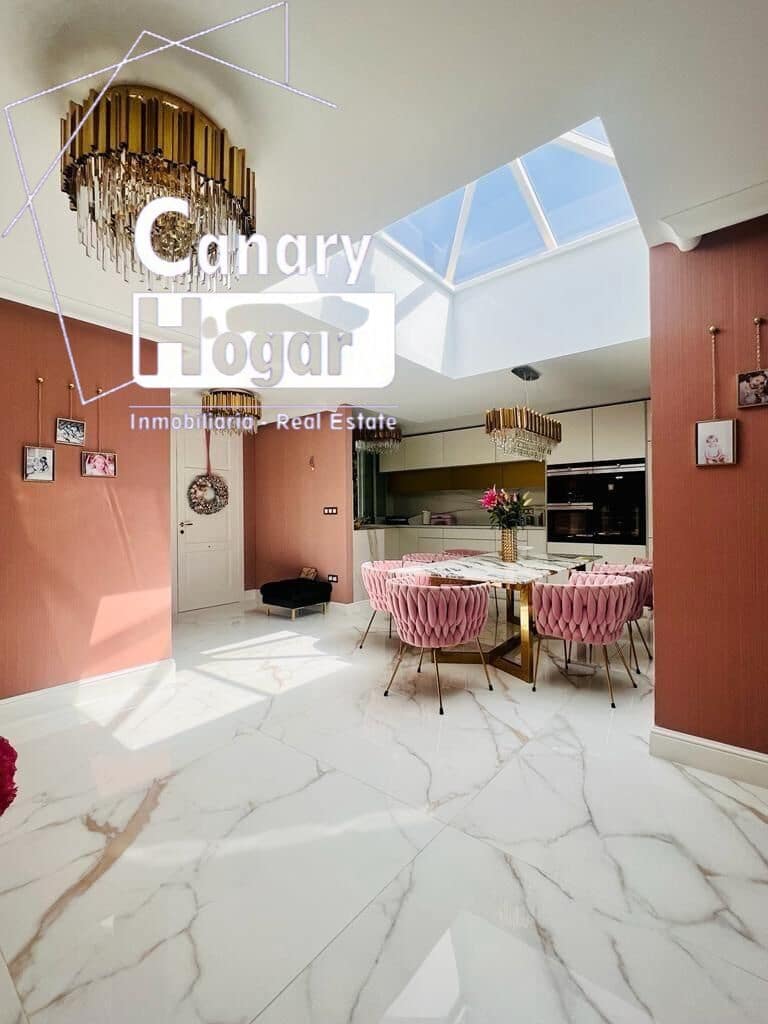 4 makuuhuone Huvila myytävänä paikassa El Madronal mukana uima-altaan 
autotalli - 1 490 000 € (Ref: 7535679)