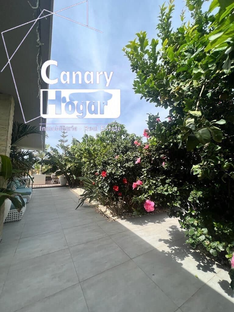 4 makuuhuone Huvila myytävänä paikassa El Madronal mukana uima-altaan 
autotalli - 1 490 000 € (Ref: 7535679)