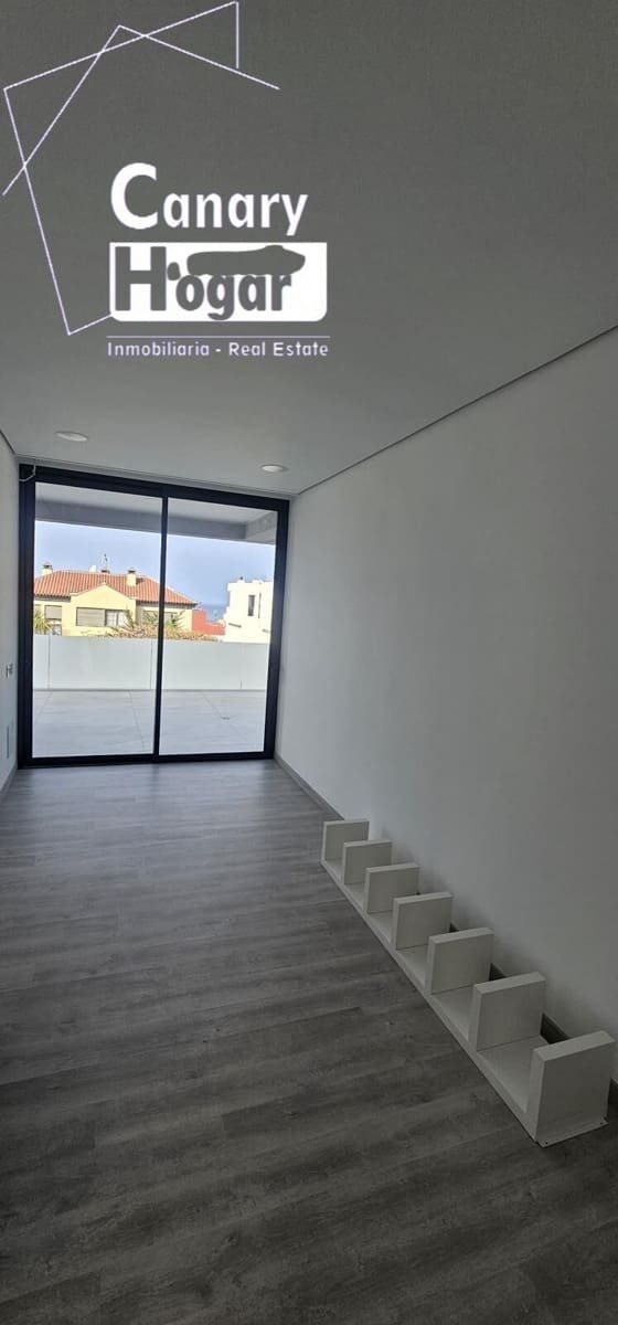 4 makuuhuone Huvila myytävänä paikassa El Madronal mukana uima-altaan 
autotalli - 1 800 000 € (Ref: 8419881)