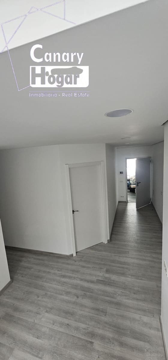 4 makuuhuone Huvila myytävänä paikassa El Madronal mukana uima-altaan 
autotalli - 1 800 000 € (Ref: 8419881)