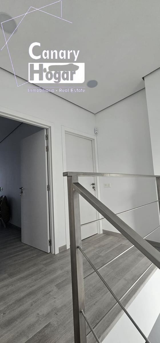 4 makuuhuone Huvila myytävänä paikassa El Madronal mukana uima-altaan 
autotalli - 1 800 000 € (Ref: 8419881)