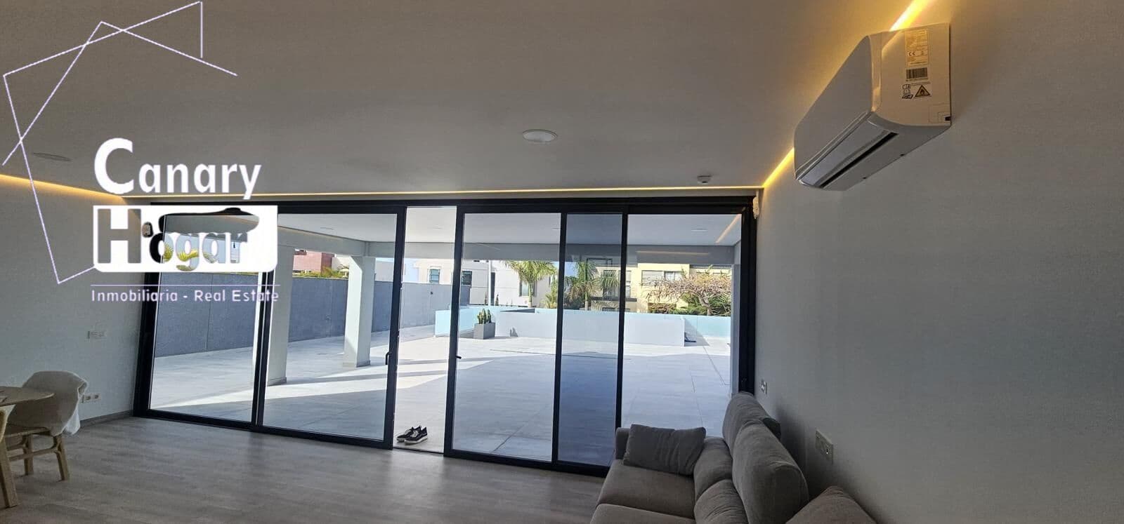 4 makuuhuone Huvila myytävänä paikassa El Madronal mukana uima-altaan 
autotalli - 1 800 000 € (Ref: 8419881)