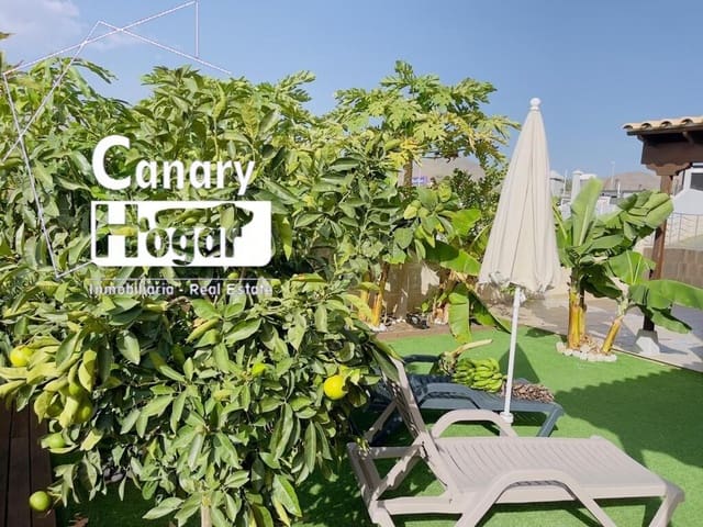 4 bedroom Villa for sale in Los Cristianos, Arona with pool garage - € 775,000 (Ref: 8612637)