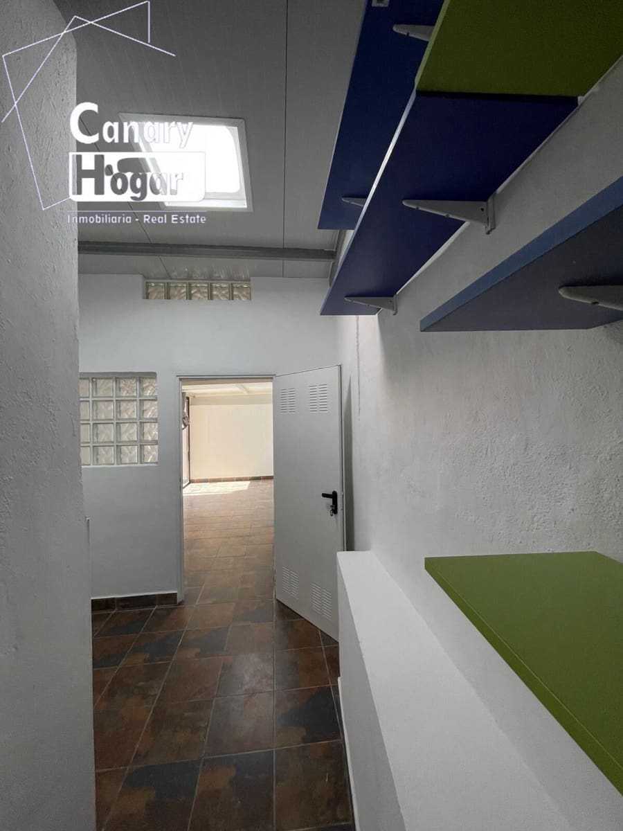 3 slaapkamer Villa te koop in Costa Adeje - € 530.000 (Ref: 8758132)