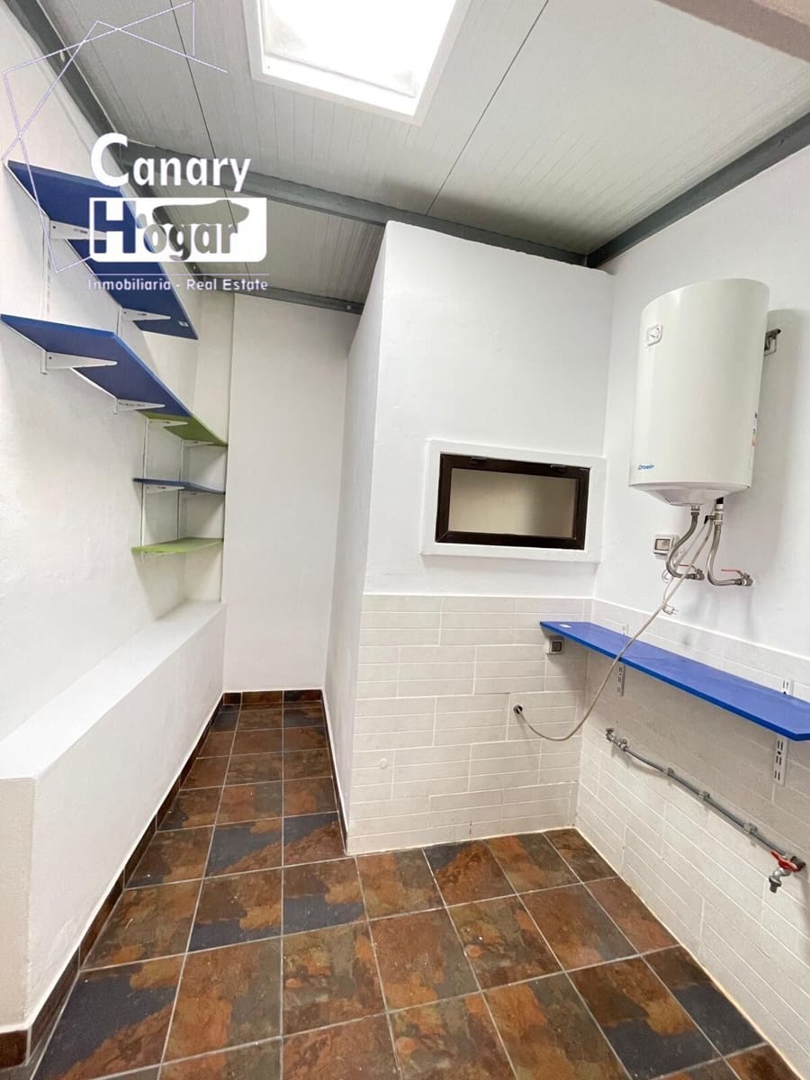 3 slaapkamer Villa te koop in Costa Adeje - € 530.000 (Ref: 8758132)