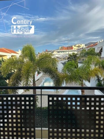 4 chambre Villa/Maison Mitoyenne à vendre à Fañabe, Adeje avec piscine garage - 650 000 € (Ref: 8780145)