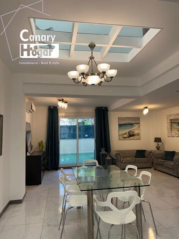 4 chambre Villa/Maison Mitoyenne à vendre à Fañabe, Adeje avec piscine garage - 650 000 € (Ref: 8780145)