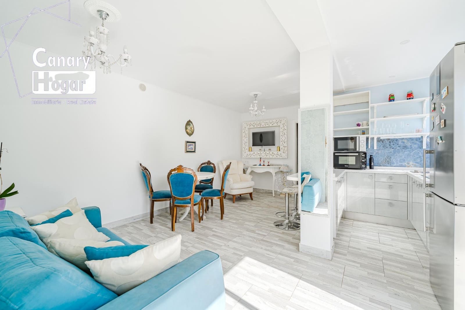 10 bedroom Villa for sale in San Eugenio with pool garage - € 2,500,000 (Ref: 8806444)