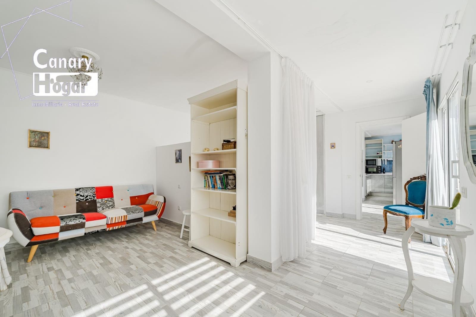 10 bedroom Villa for sale in San Eugenio with pool garage - € 2,500,000 (Ref: 8806444)