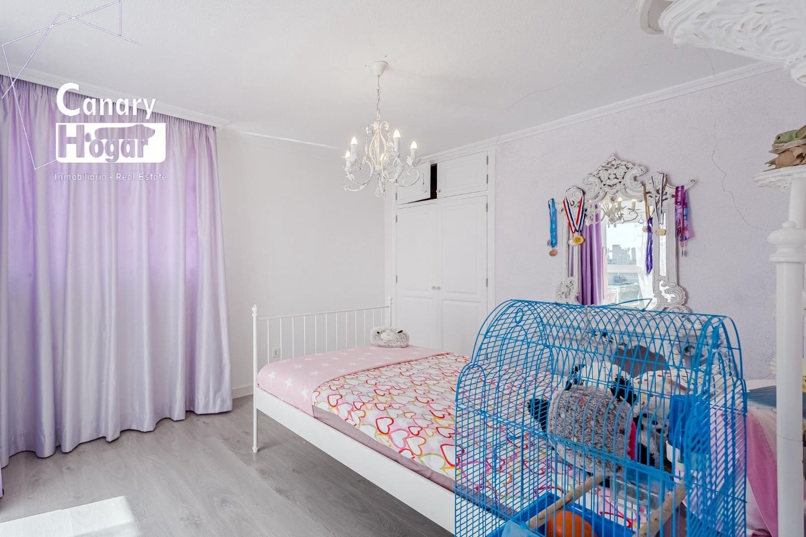 10 soverom Villa til salgs i San Eugenio med svømmebasseng garasje - € 2 500 000 (Ref: 8806444)