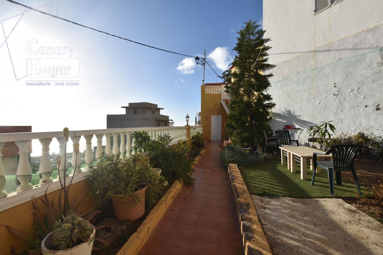 5 slaapkamer Villa te koop in Guia de Isora - € 340.000 (Ref: 8834519)