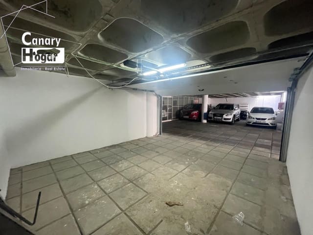 Garage for rent in Playa de las Americas, Arona - € 400 (Ref: 8896973)