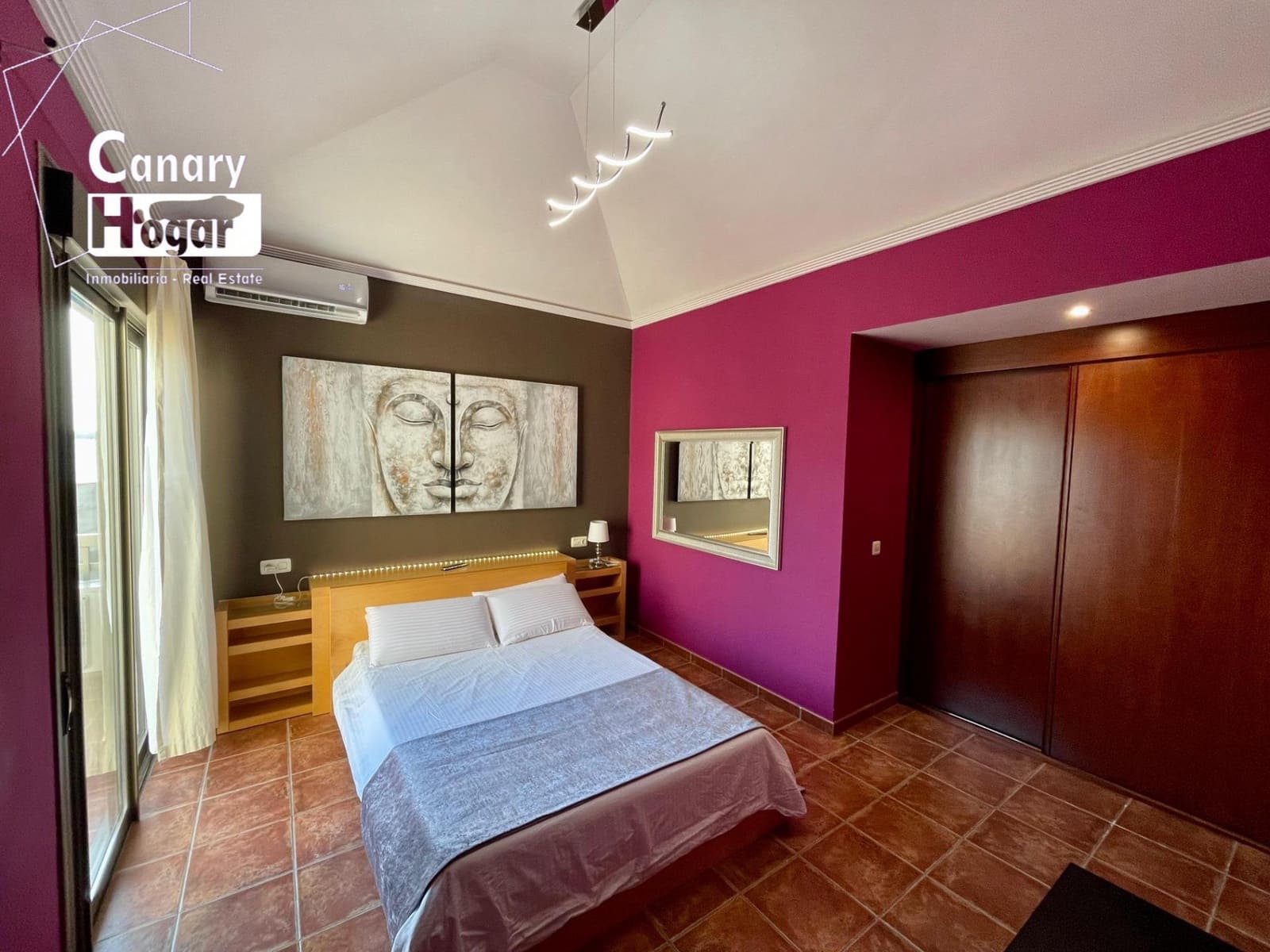 2 sypialnia Willa na sprzedaż w El Medano z basenem garażem - 589 000 € (Ref: 8957214)