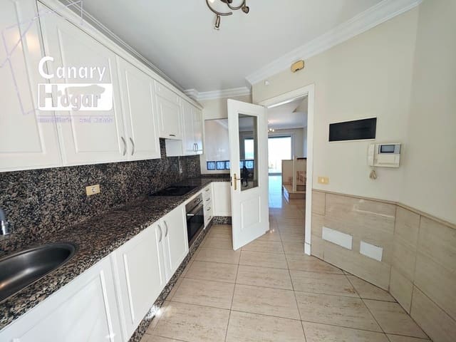 3 Zimmer Villa zu verkaufen in Chayofa, Arona mit Garage - 390.000 € (Ref: 9104730)