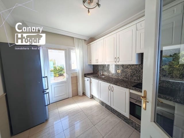 3 Zimmer Villa zu verkaufen in Chayofa, Arona mit Garage - 390.000 € (Ref: 9104730)