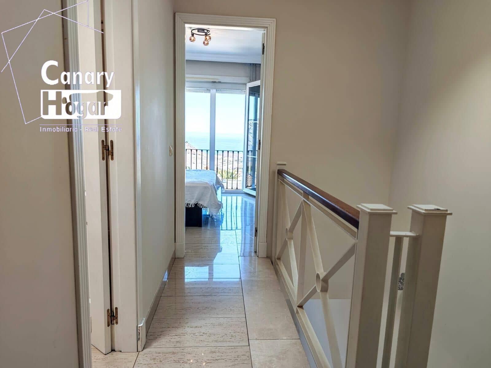 3 bedroom Villa for sale in Chayofa with garage - € 390,000 (Ref: 9104730)