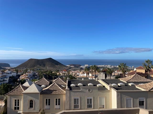 3 slaapkamer Villa te koop in Chayofa, Arona met garage - € 390.000 (Ref: 9104730)