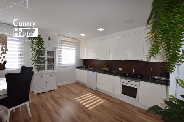 3 slaapkamer Penthouse te koop in San Miguel de Abona met zwembad - € 470.000 (Ref: 9132515)