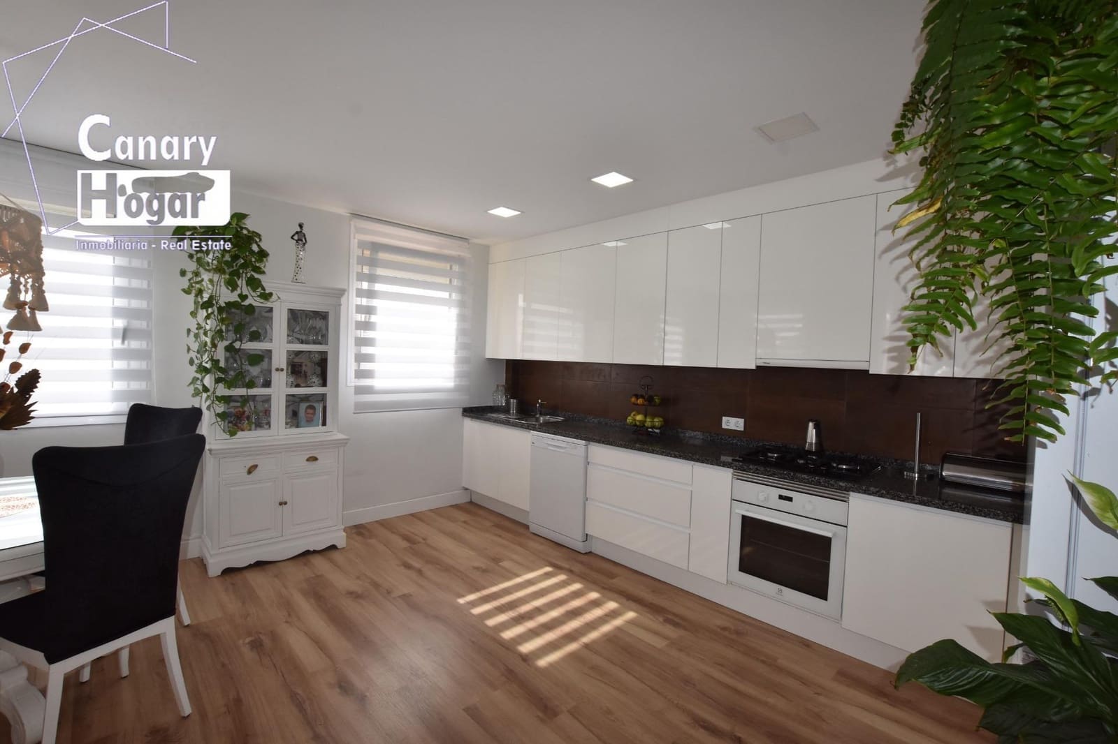 3 soverom Penthouse til salgs i San Miguel de Abona med svømmebasseng - € 470 000 (Ref: 9132515)