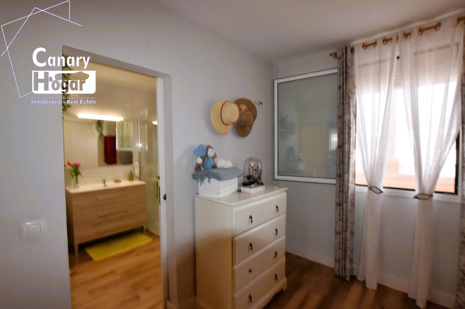 3 soverom Penthouse til salgs i San Miguel de Abona med svømmebasseng - € 470 000 (Ref: 9132515)