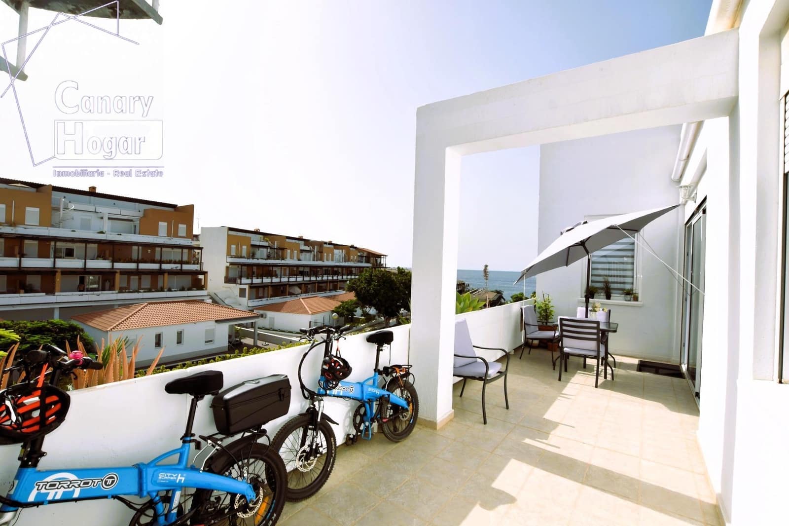 3 bedroom Penthouse for sale in San Miguel de Abona with pool garage - € 450,000 (Ref: 9132515)