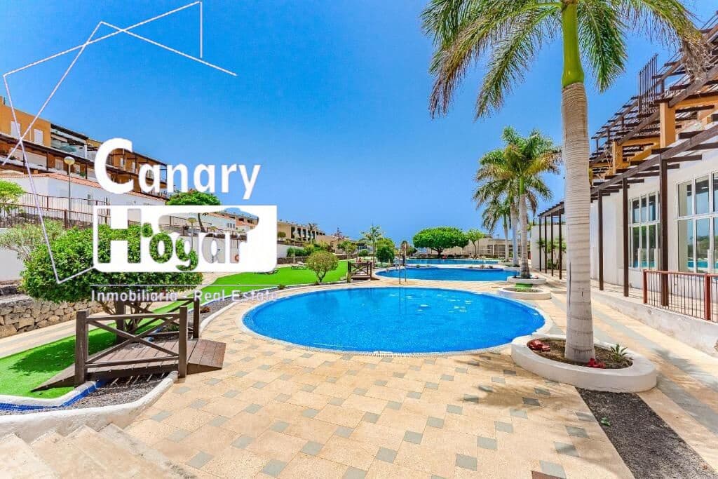 3 bedroom Penthouse for sale in San Miguel de Abona with pool garage - € 450,000 (Ref: 9132515)
