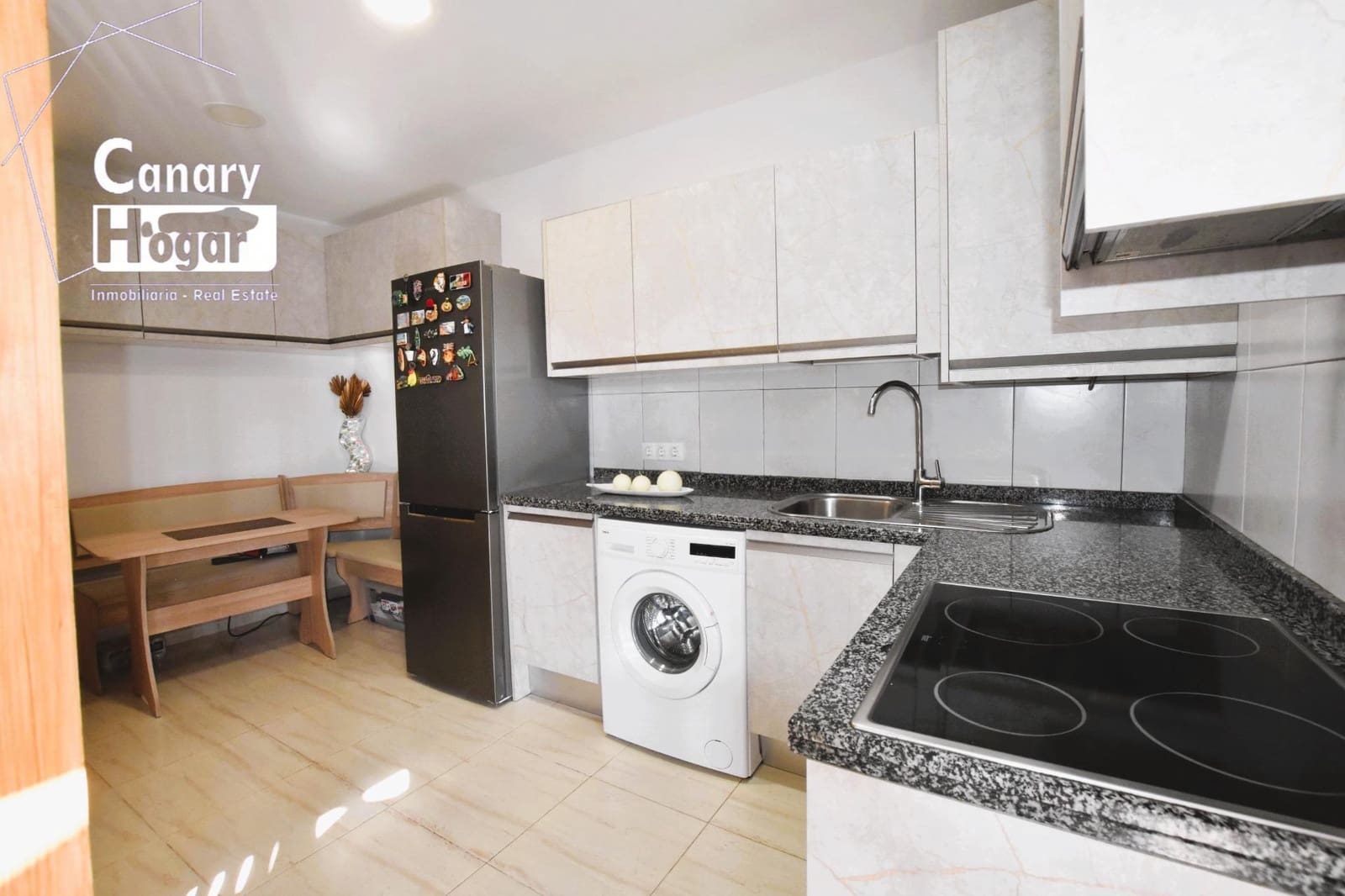 2 bedroom Apartment for sale in San Miguel de Abona with pool - € 370,000 (Ref: 9145618)