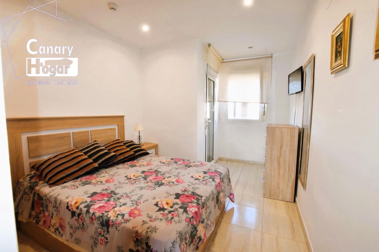 2 bedroom Apartment for sale in San Miguel de Abona with pool - € 370,000 (Ref: 9145618)