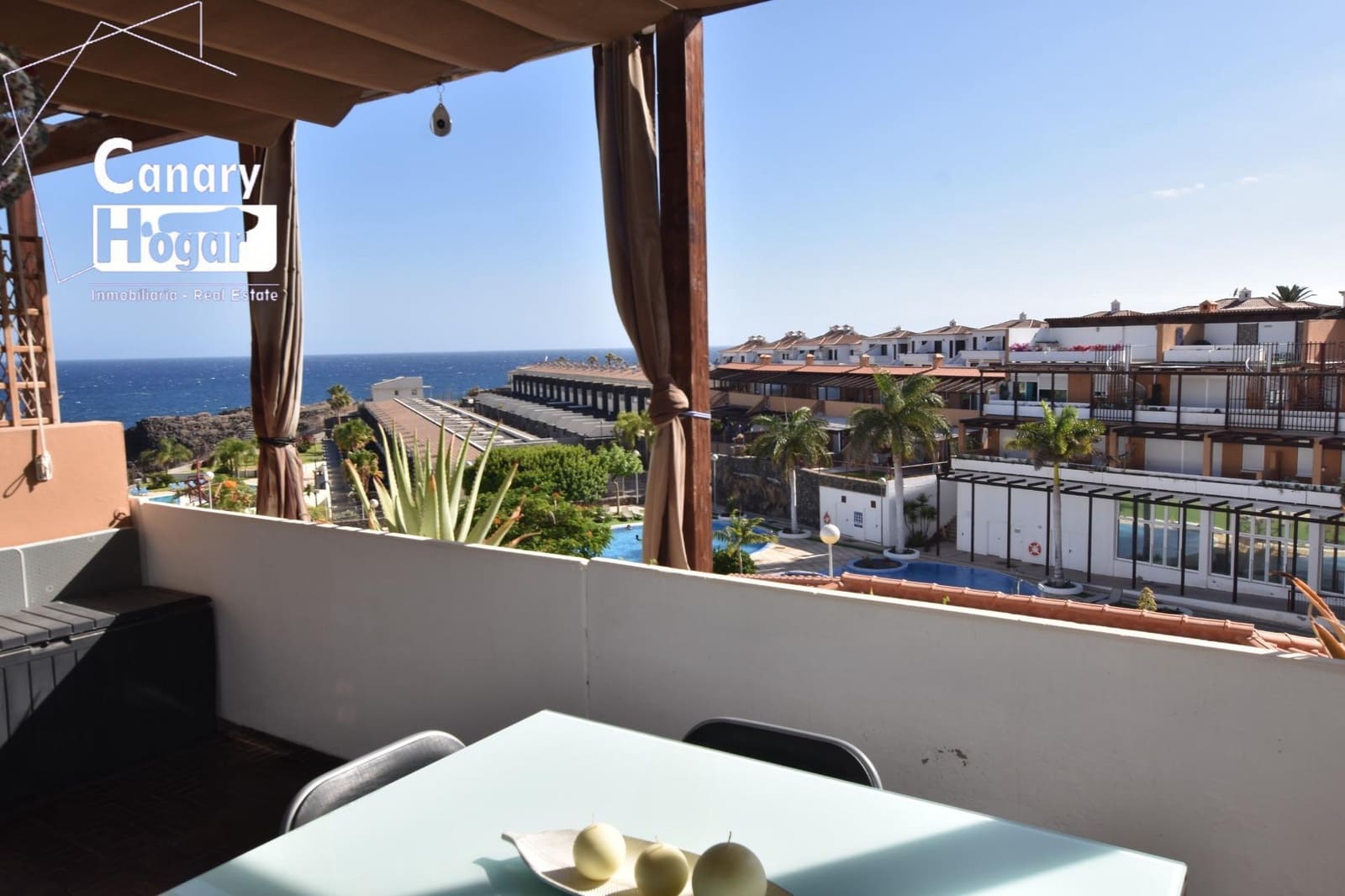 2 bedroom Apartment for sale in San Miguel de Abona with pool - € 370,000 (Ref: 9145618)