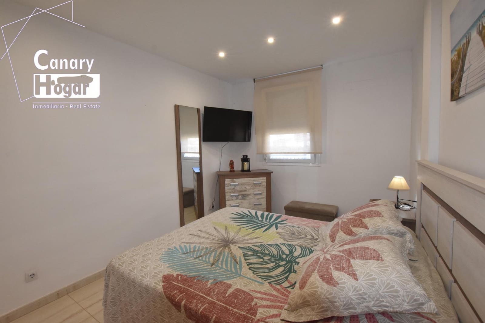 2 bedroom Apartment for sale in San Miguel de Abona with pool - € 370,000 (Ref: 9145618)