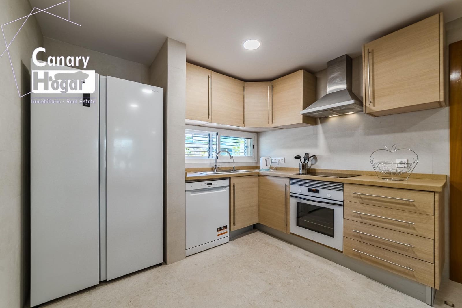 4 sypialnia Willa do wynajęcia w El Madronal z basenem garażem - 3 000 € (Ref: 9206562)