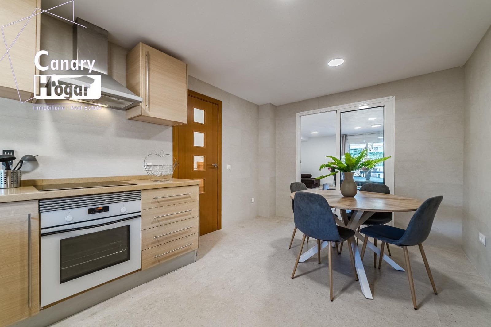 4 sypialnia Willa do wynajęcia w El Madronal z basenem garażem - 3 000 € (Ref: 9206562)