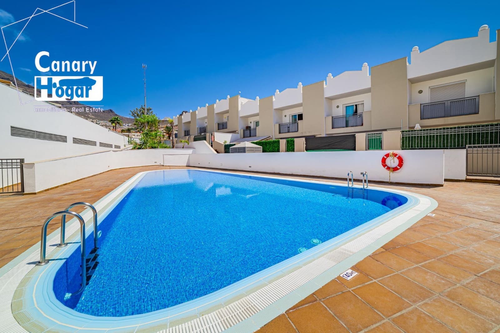 4 sypialnia Willa do wynajęcia w El Madronal z basenem garażem - 3 000 € (Ref: 9206562)