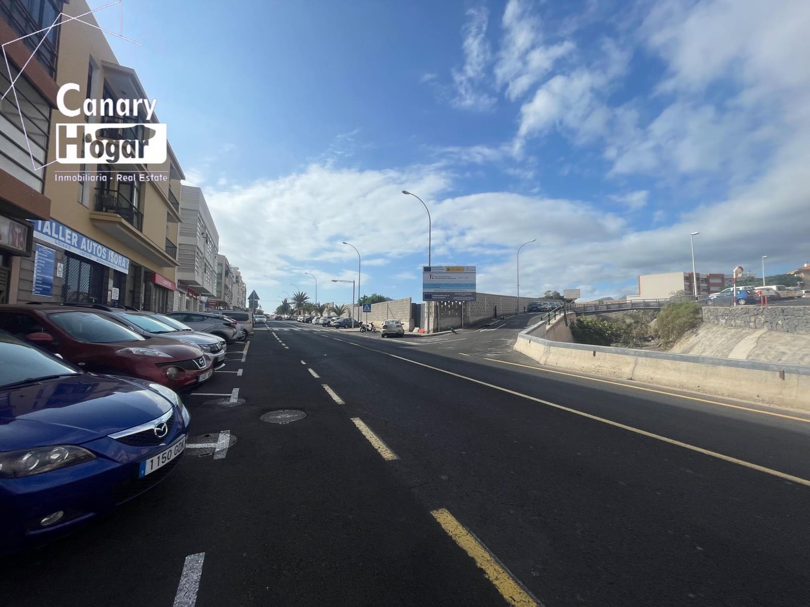 Kaupallinen myytävänä paikassa Playa San Juan - 600 000 € (Ref: 9230492)