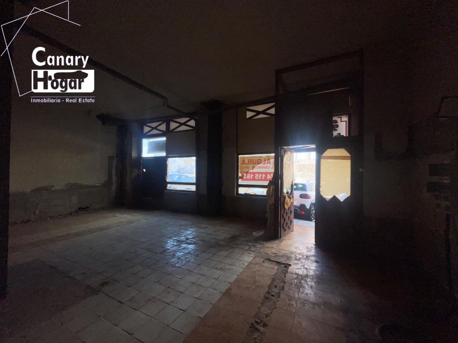 Kommersiell til salgs i Playa San Juan - € 600 000 (Ref: 9230492)