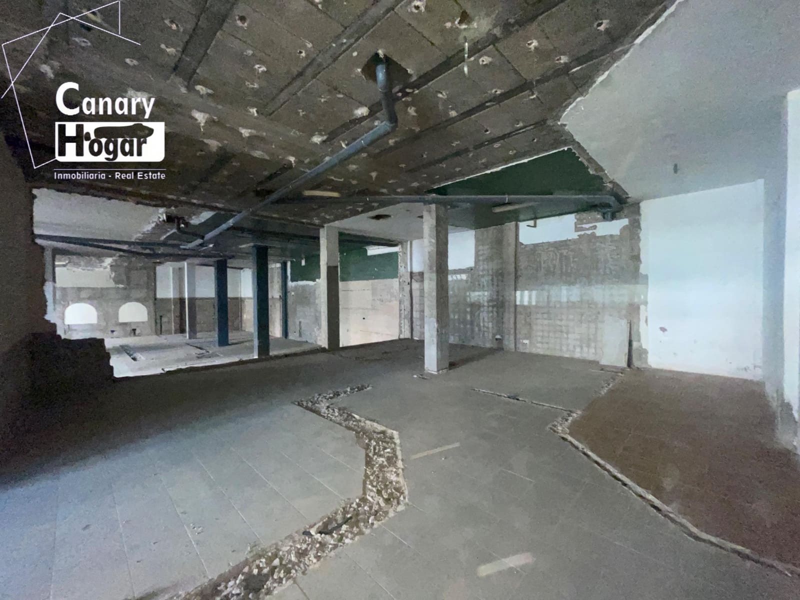 Kommersiell til salgs i Playa San Juan - € 600 000 (Ref: 9230492)