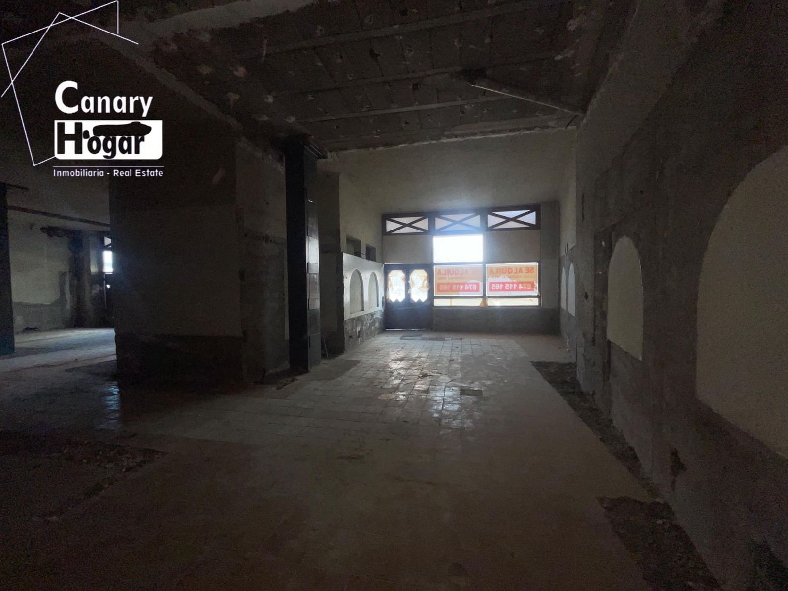 Kommersiell til salgs i Playa San Juan - € 600 000 (Ref: 9230492)