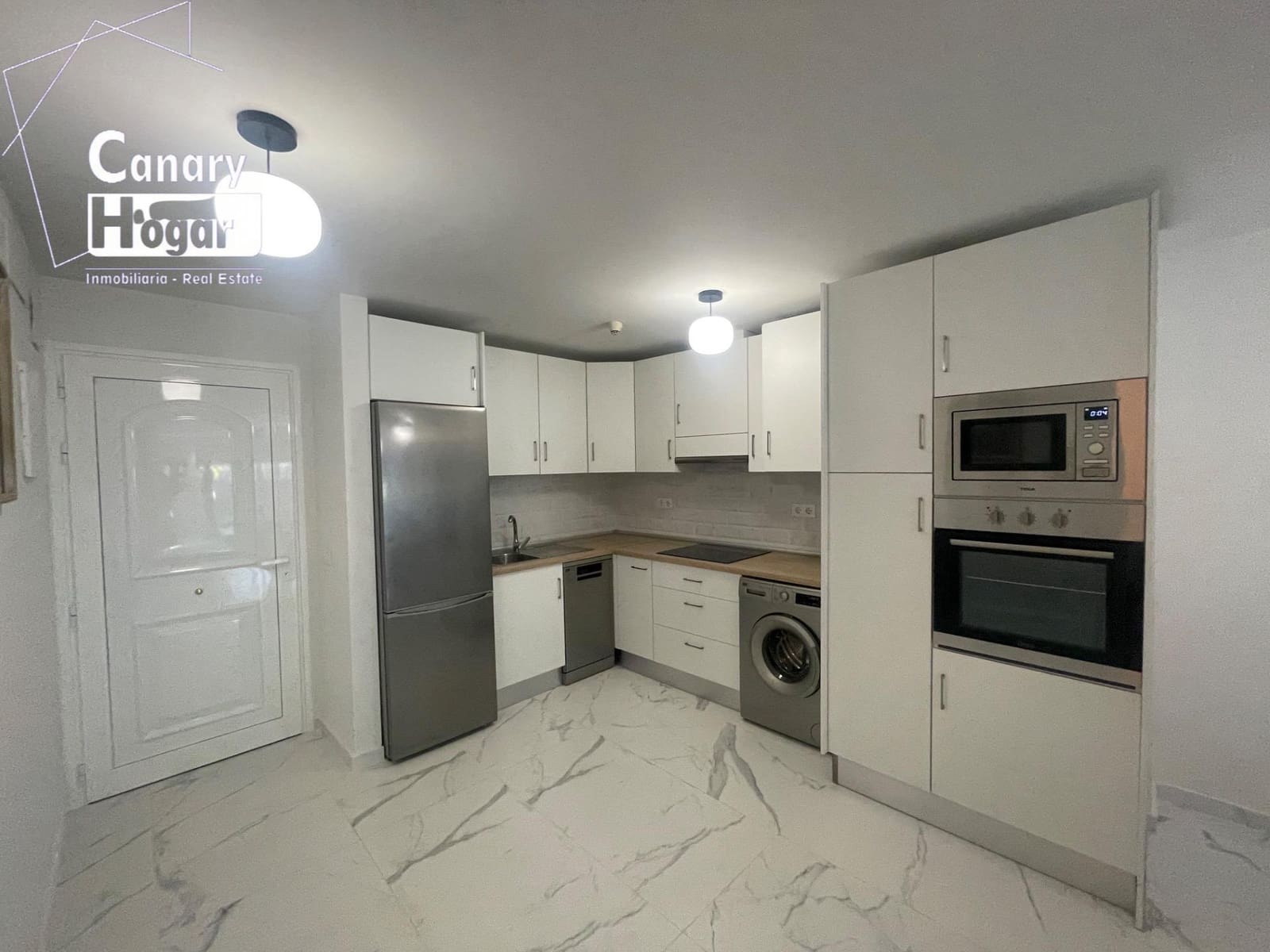 2 slaapkamer Appartement te koop in Los Cristianos met zwembad - € 290.000 (Ref: 9230533)