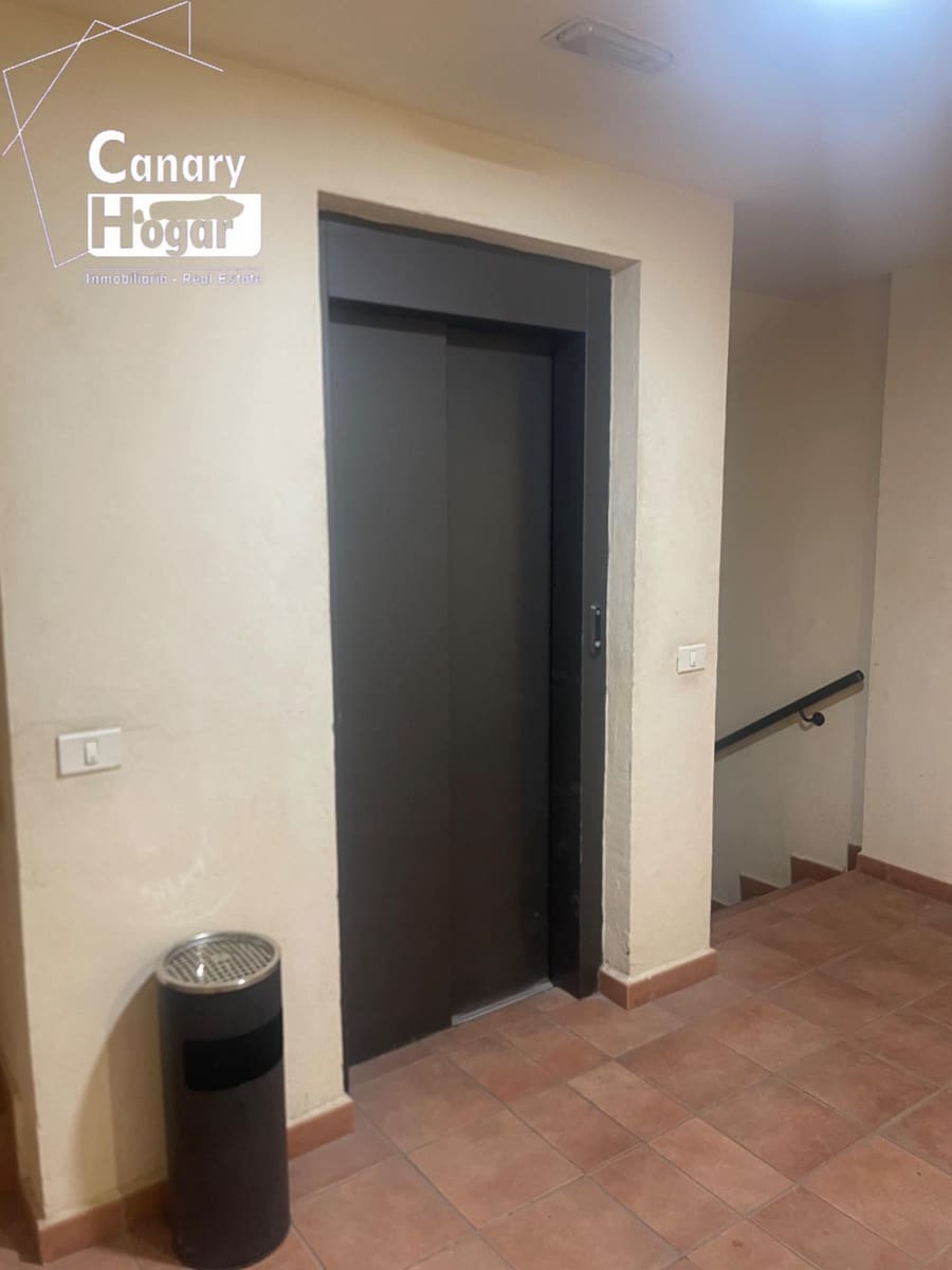 2 soveværelse Lejlighed til salg i Los Cristianos med swimmingpool - € 290.000 (Ref: 9230533)