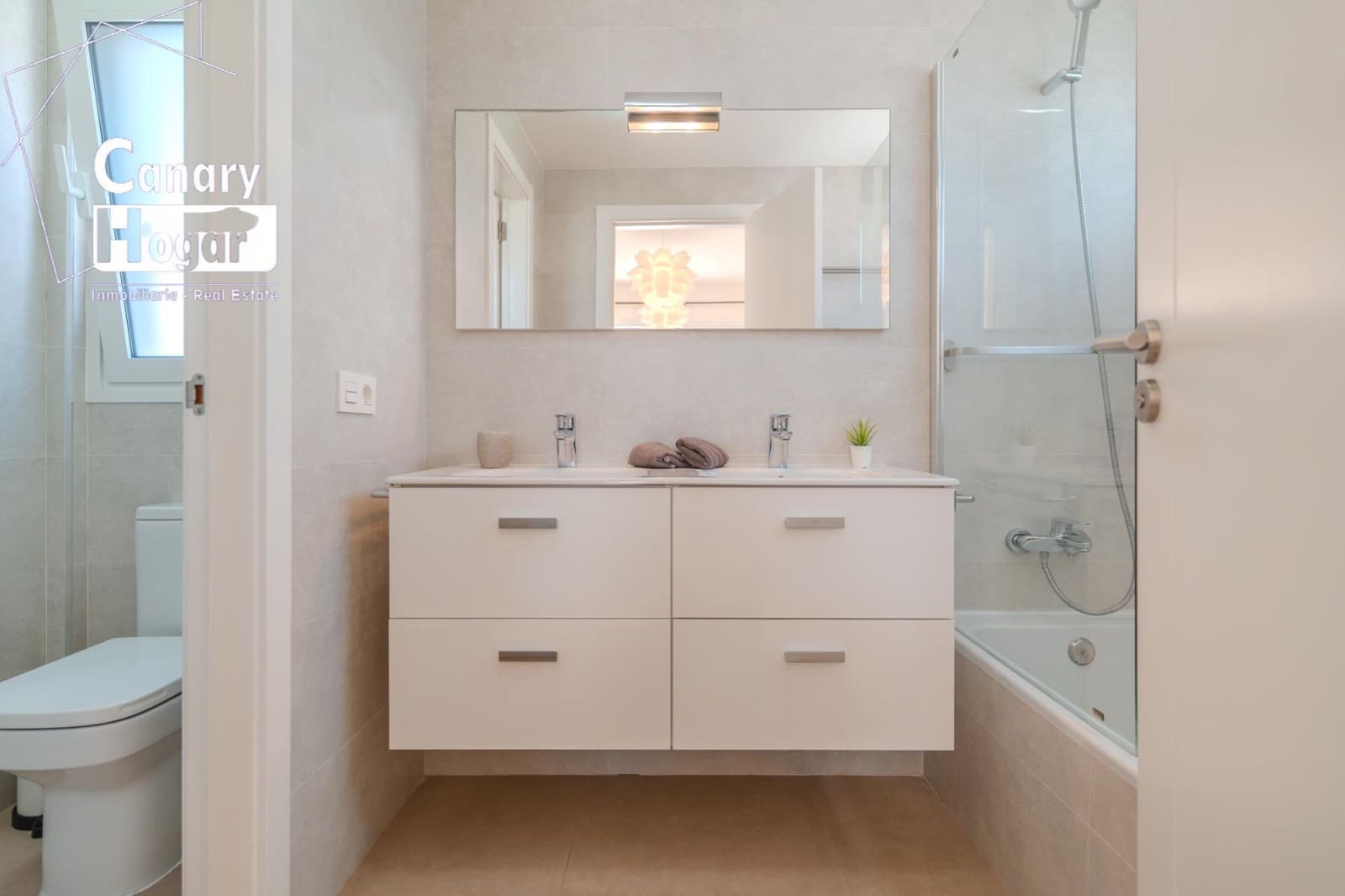 3 soveværelse Villa til salg i Playa Paraiso med swimmingpool - € 1.175.000 (Ref: 9232663)